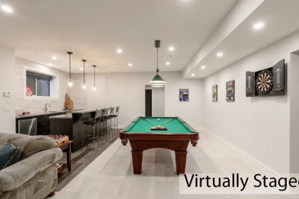 Entry Foyer Photo of 24331 124 Avenue, Maple Ridge, BC