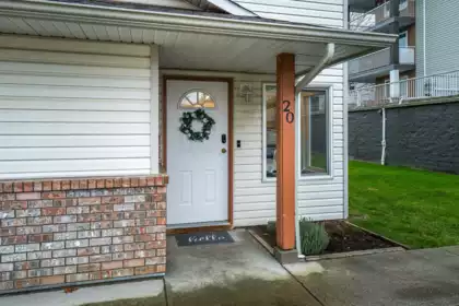 20 9206 Corbould Street, Chilliwack, BC, Chilliwack — Townhouse for sale