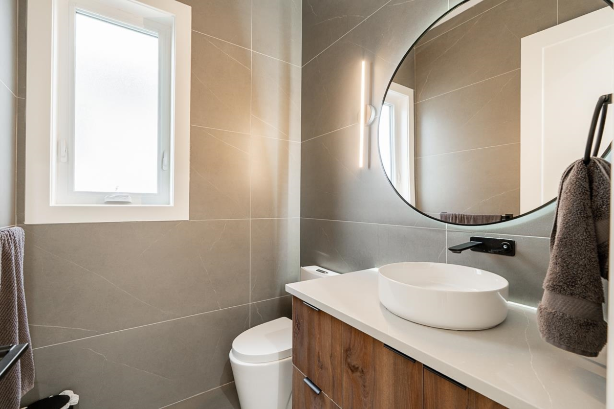 Bedroom 3 Photo of 8056 12th Avenue, Burnaby, BC