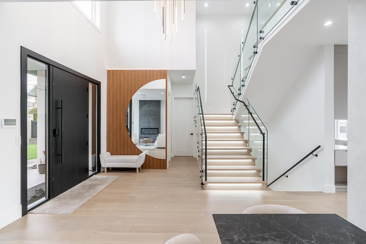 Living Room Photo of 8056 12th Avenue, Burnaby, BC