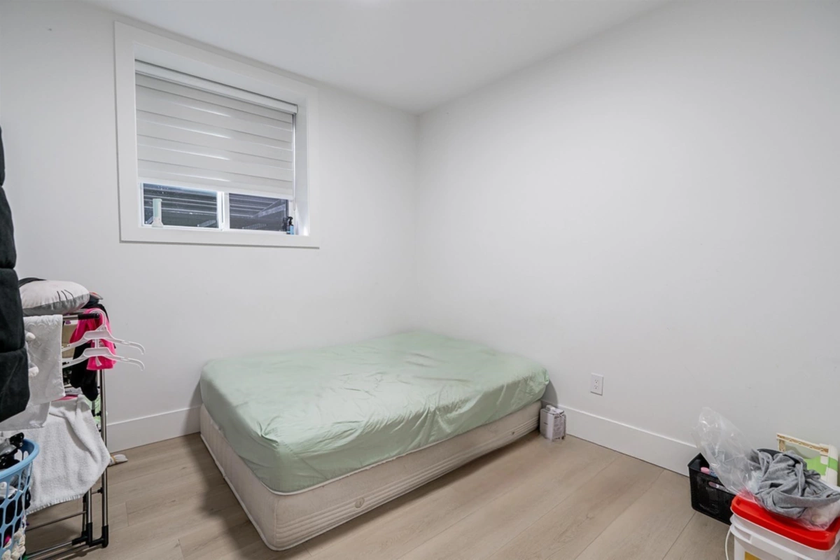 Outdoor Kitchen Photo of 8056 12th Avenue, Burnaby, BC