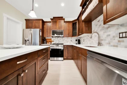 Breakfast Nook Photo of 3 34130 Old Yale Road, Abbotsford, BC