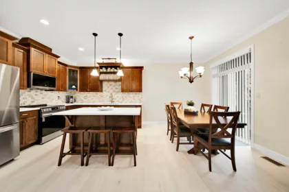 Kitchen Island Photo of 3 34130 Old Yale Road, Abbotsford, BC