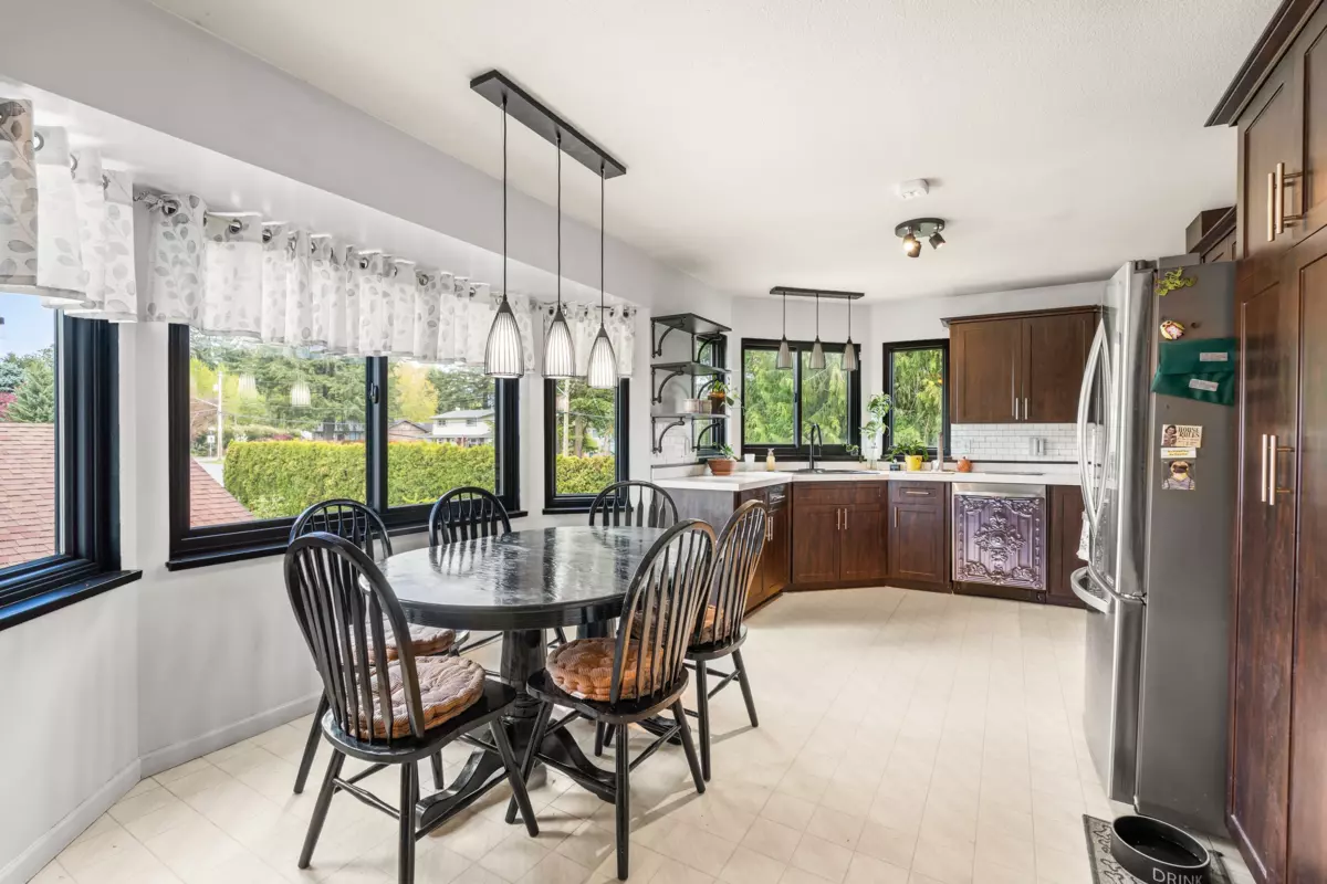 Family Room Photo of 12019 206 Street, Maple Ridge, BC