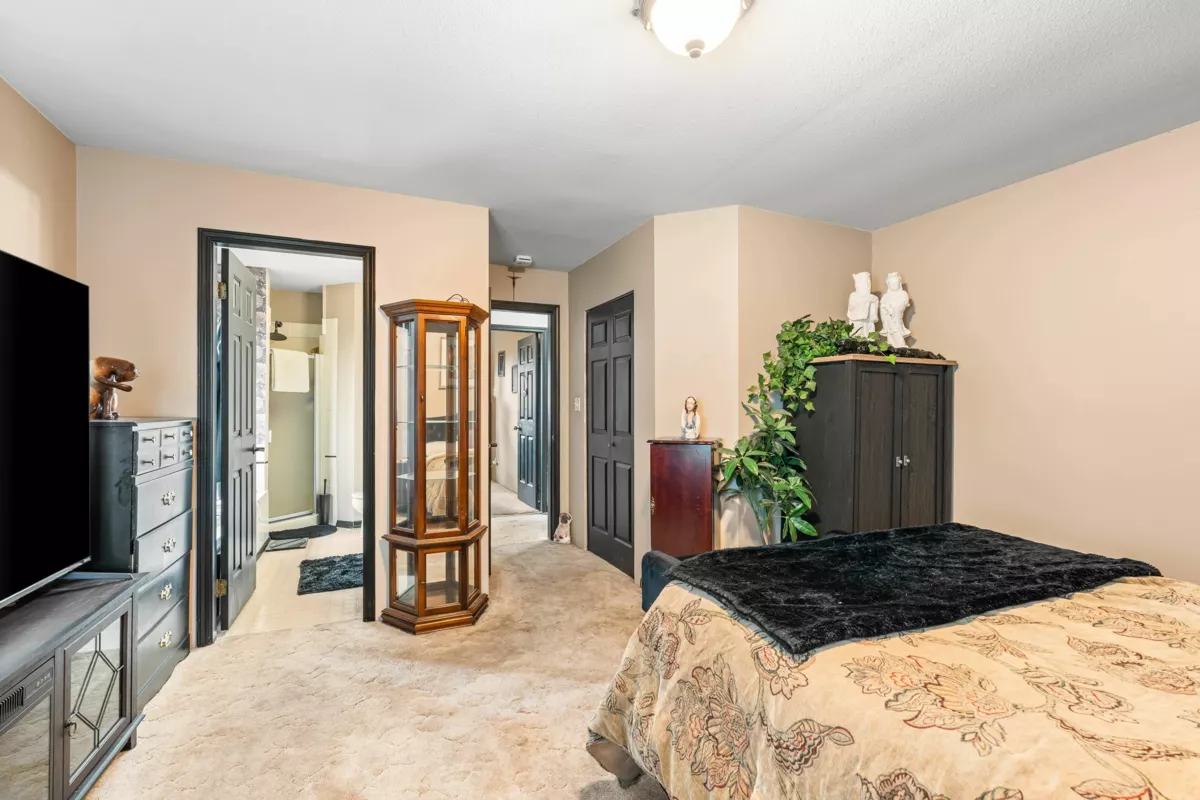 Pantry Photo of 12019 206 Street, Maple Ridge, BC