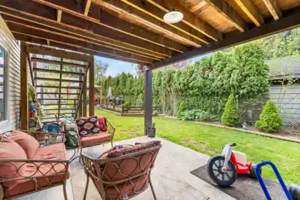 Basement Recreation Room Photo of 12019 206 Street, Maple Ridge, BC
