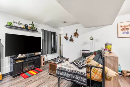 Guest Bathroom Photo of 12019 206 Street, Maple Ridge, BC