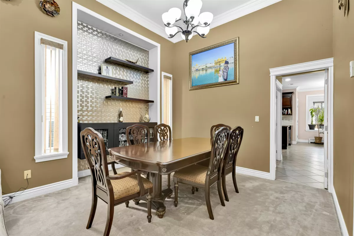 Dining Area Photo of 7770 146 Street, Surrey, BC