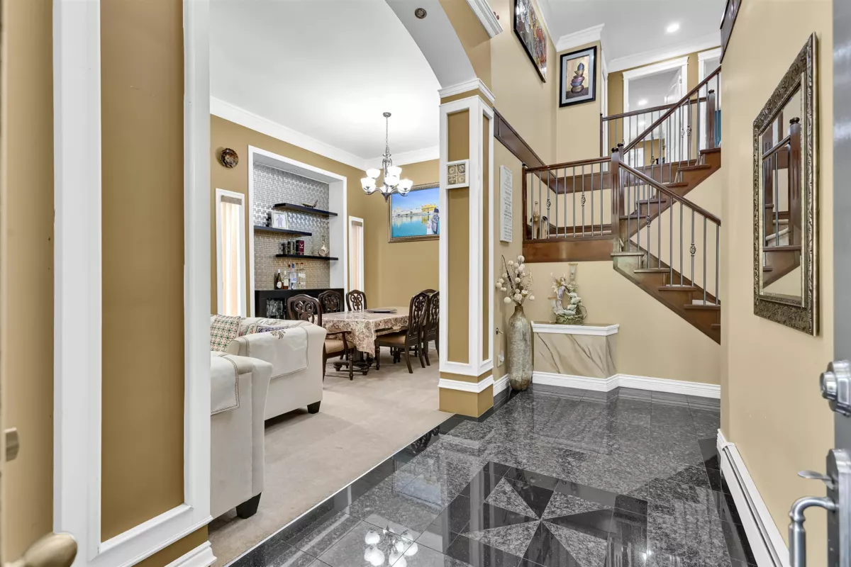 Living Room Photo of 7770 146 Street, Surrey, BC