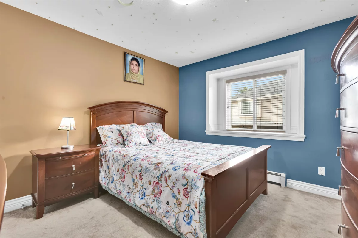 Powder Room Photo of 7770 146 Street, Surrey, BC