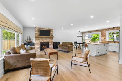 24633 56 Avenue, Langley, BC, Salmon River — 3 bed single family residence for sale