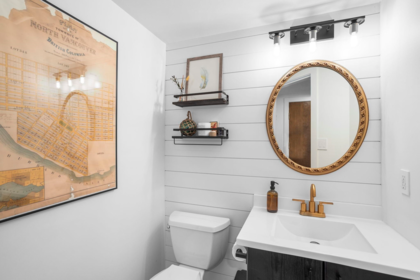 Powder Room Photo of TH2 168 E Esplanade Avenue, North Vancouver, BC