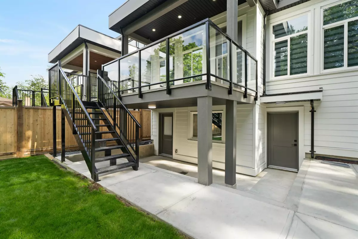 Garden / Landscaping Photo of 14043 80 Avenue, Surrey, BC