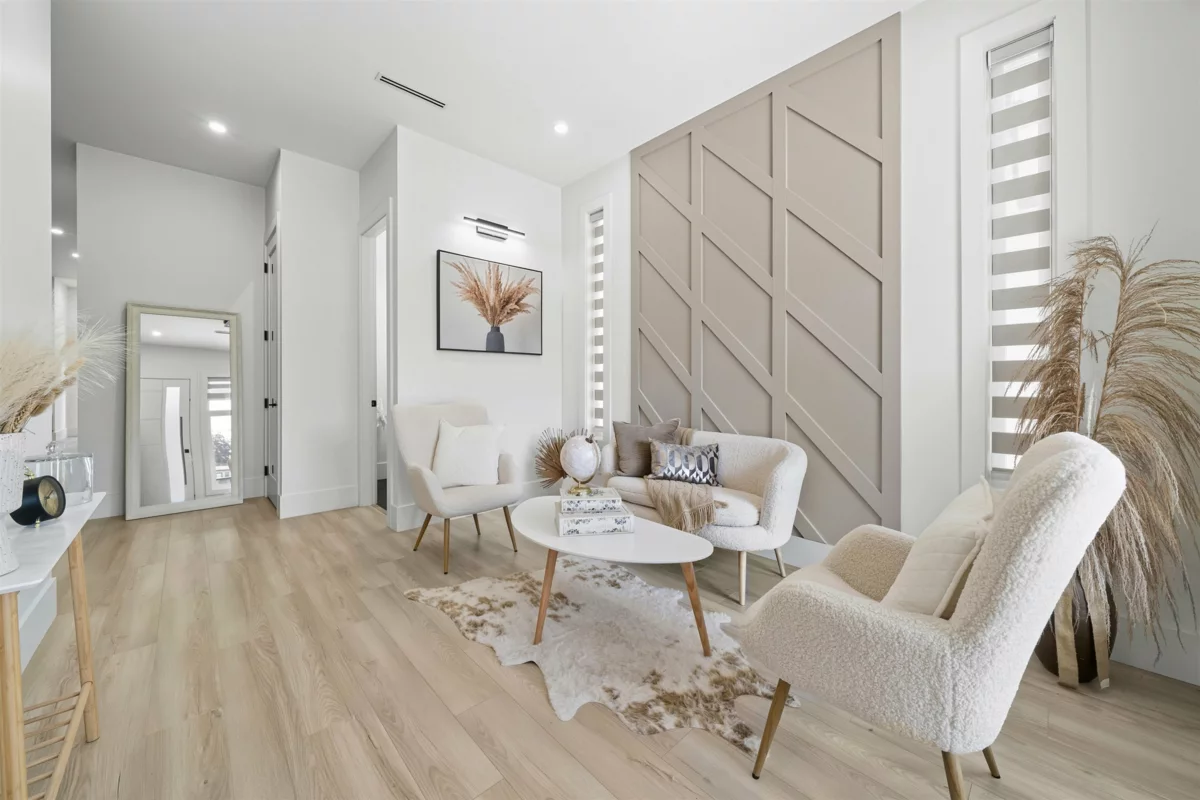 Living Room Photo of 14043 80 Avenue, Surrey, BC