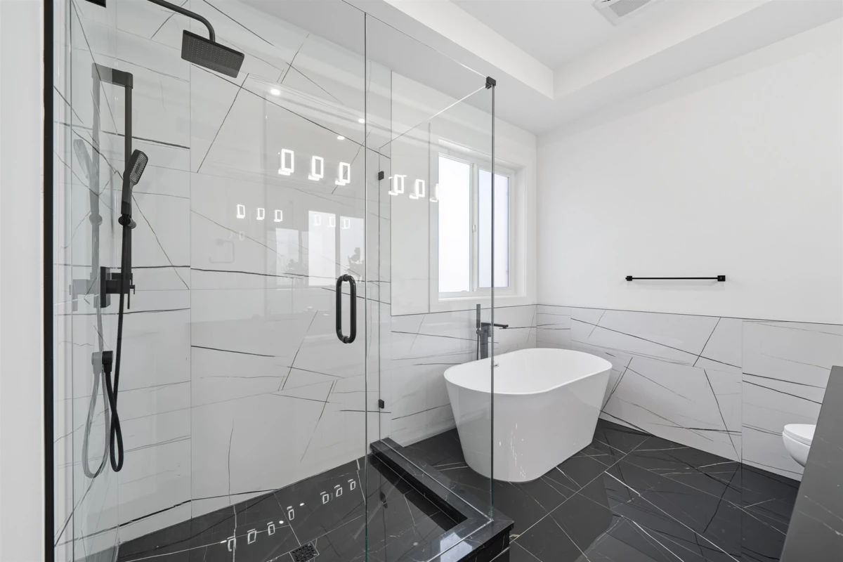 Loft / Bonus Room Photo of 14043 80 Avenue, Surrey, BC