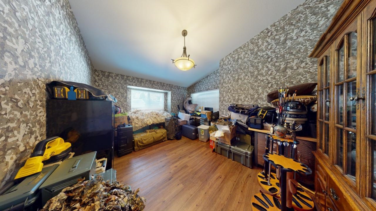 Dining Area Photo of 19465 Mcneil Road, Pitt Meadows, BC