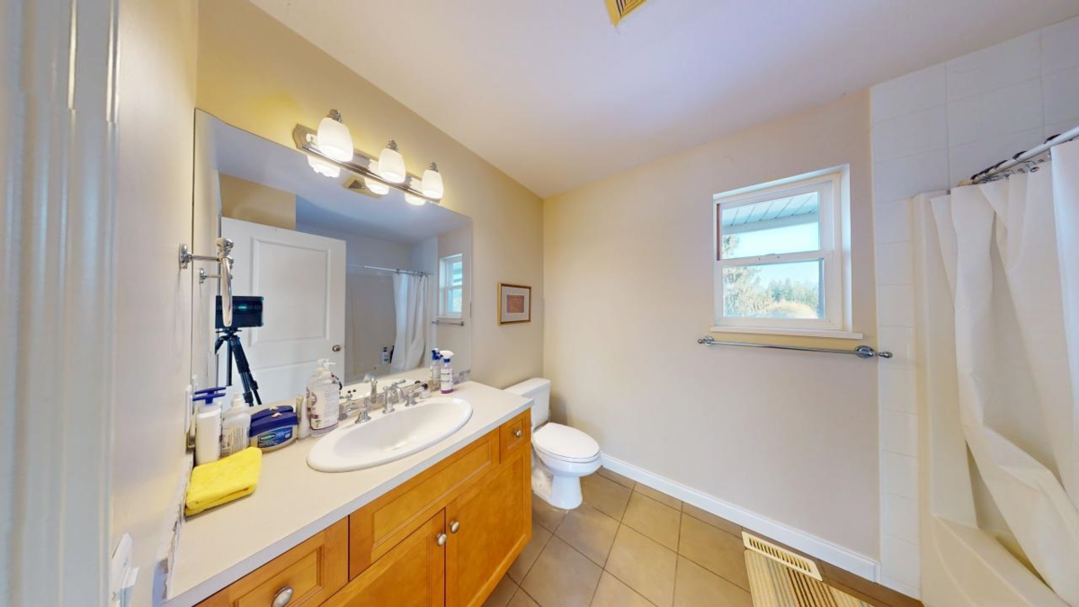 Garage Interior Photo of 19465 Mcneil Road, Pitt Meadows, BC
