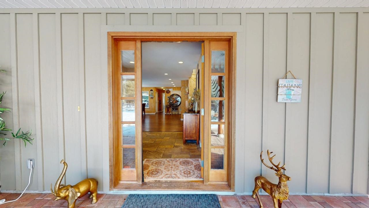 Living Room Photo of 19465 Mcneil Road, Pitt Meadows, BC