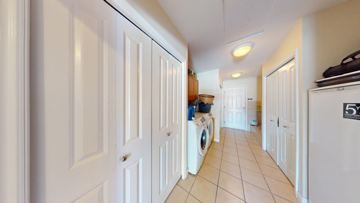 Powder Room Photo of 19465 Mcneil Road, Pitt Meadows, BC