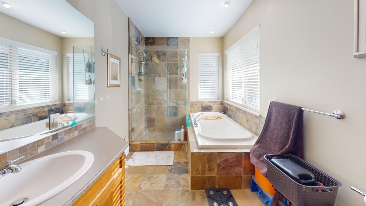 Swimming Pool Photo of 19465 Mcneil Road, Pitt Meadows, BC