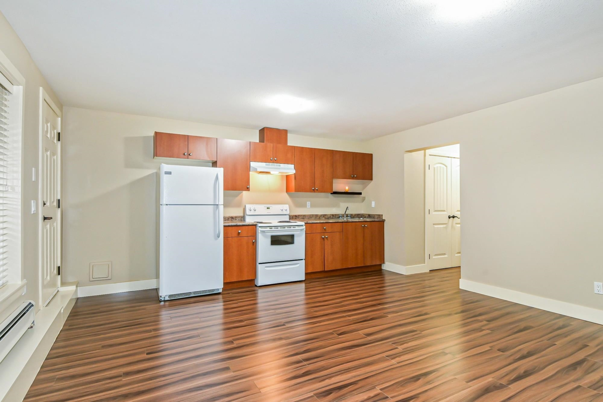 Entry Foyer Photo of 19478 72 Avenue, Surrey, BC