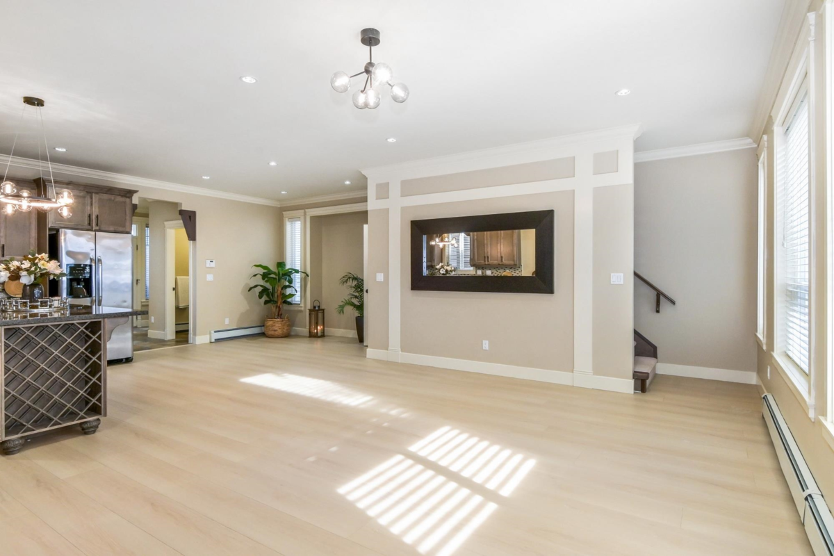 Pantry Photo of 19478 72 Avenue, Surrey, BC