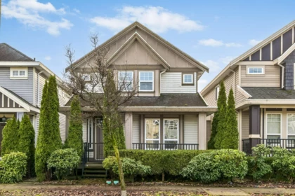 19478 72 Avenue, Surrey, BC, Clayton — 6 bed single family residence for sale