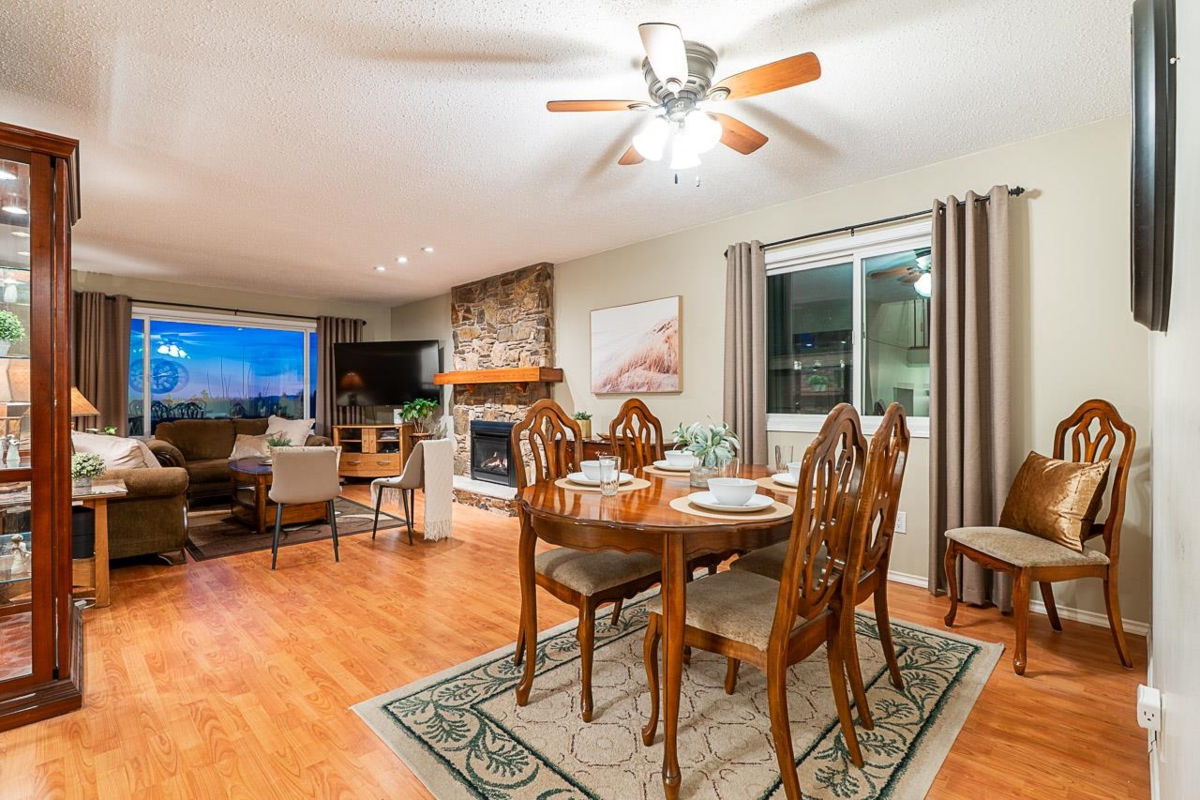 Dining Area Photo of 26539 28 Avenue, Langley, BC