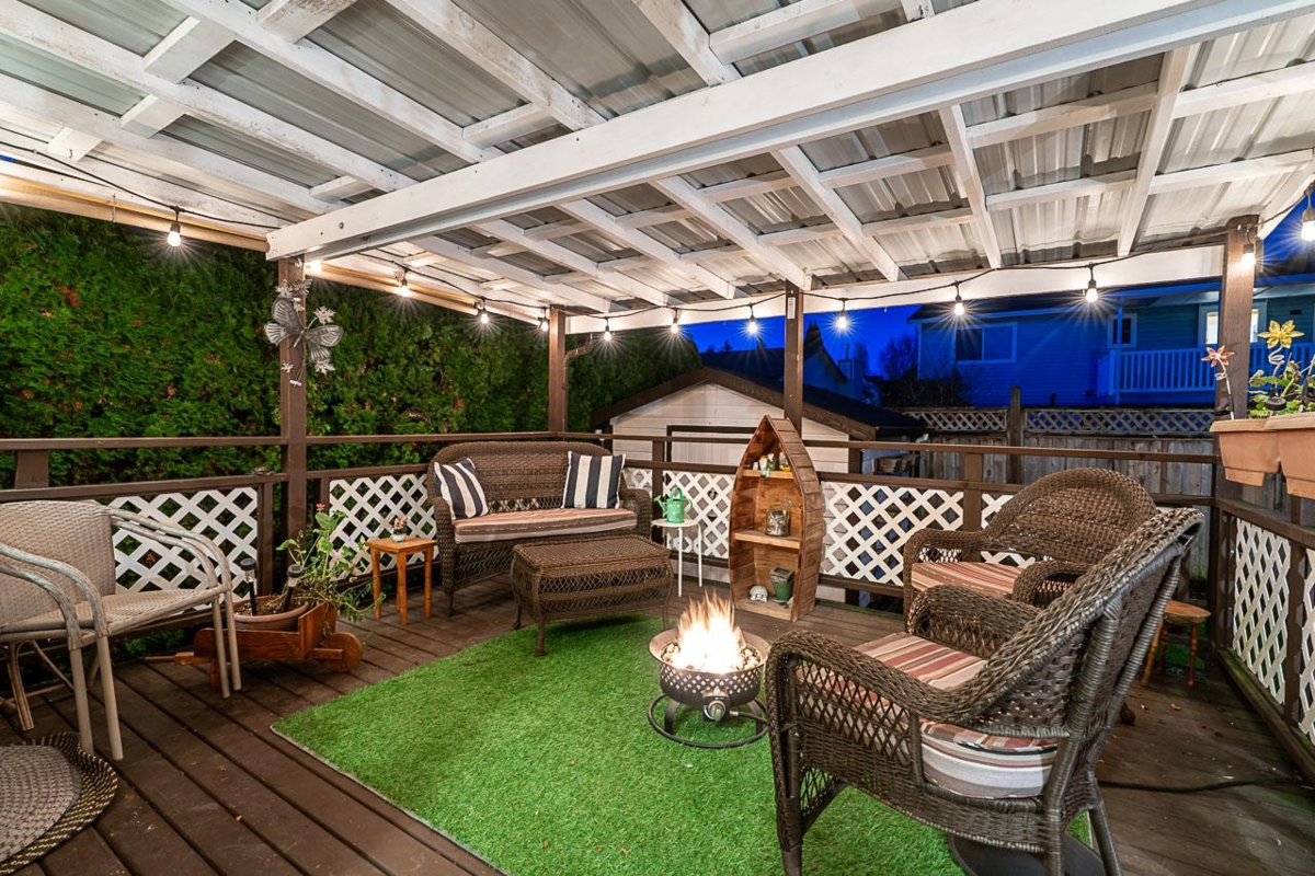 Mudroom Photo of 26539 28 Avenue, Langley, BC