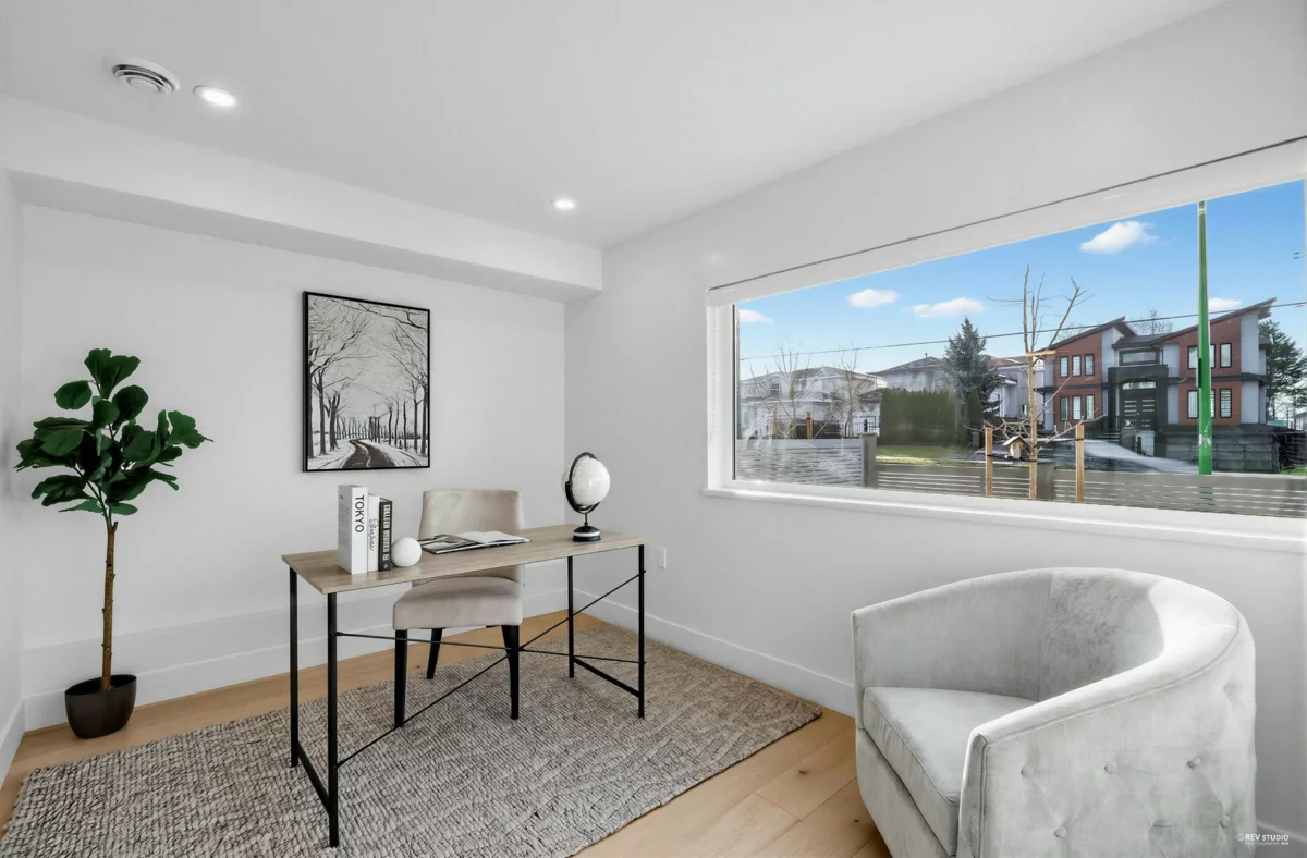Dining Area Photo of 5605 Rumble Street, Burnaby, BC