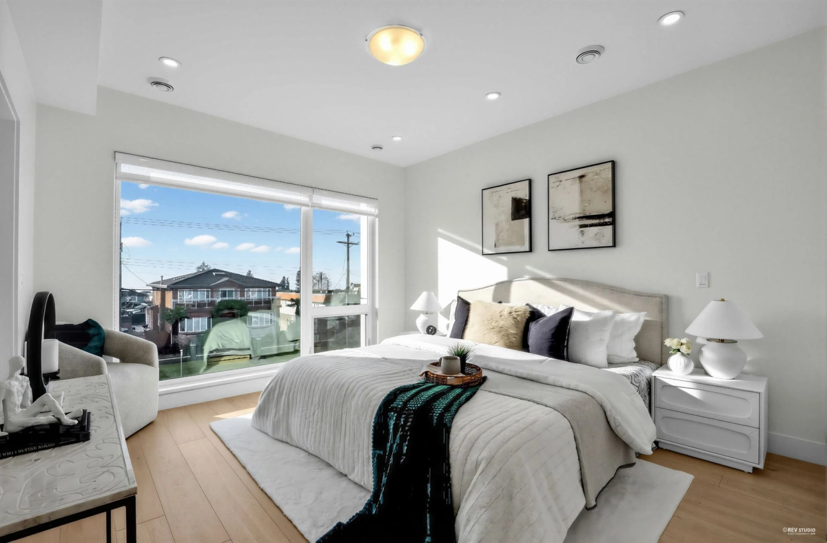 Outdoor Patio Photo of 5605 Rumble Street, Burnaby, BC