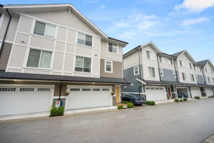 11 19501 74 Avenue, Surrey, BC, Surrey — Townhouse for sale