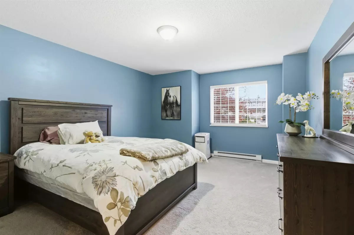 Office / Den Photo of 61 11355 236 Street, Maple Ridge, BC