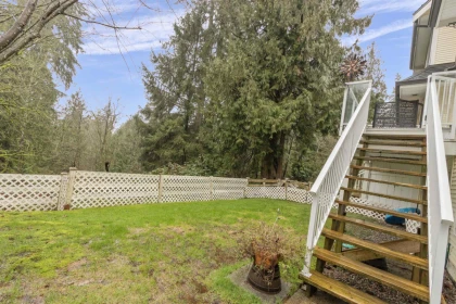 Front Yard Photo of 61 11355 236 Street, Maple Ridge, BC