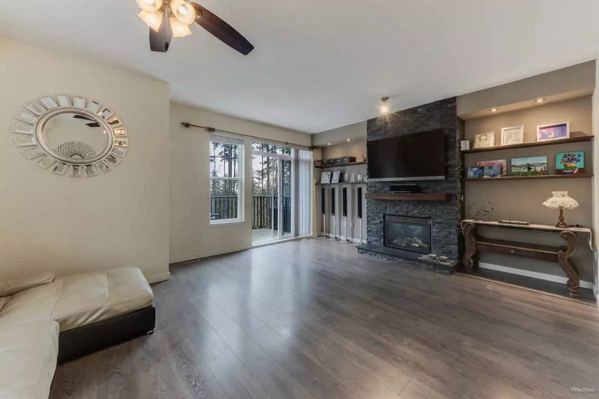 Bedroom 2 Photo of 1 2200 Panorama Drive, Port Moody, BC