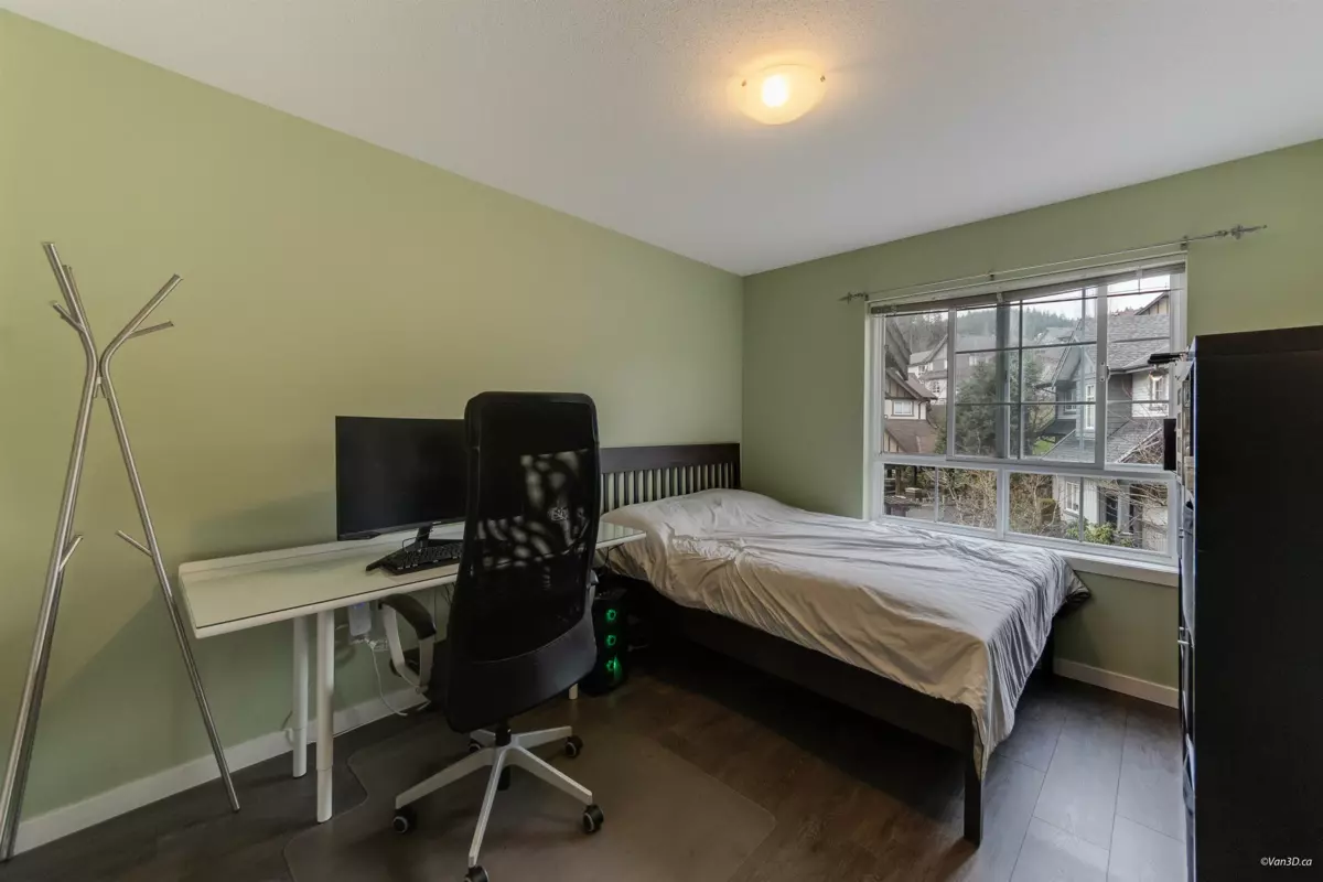 Entry Foyer Photo of 1 2200 Panorama Drive, Port Moody, BC