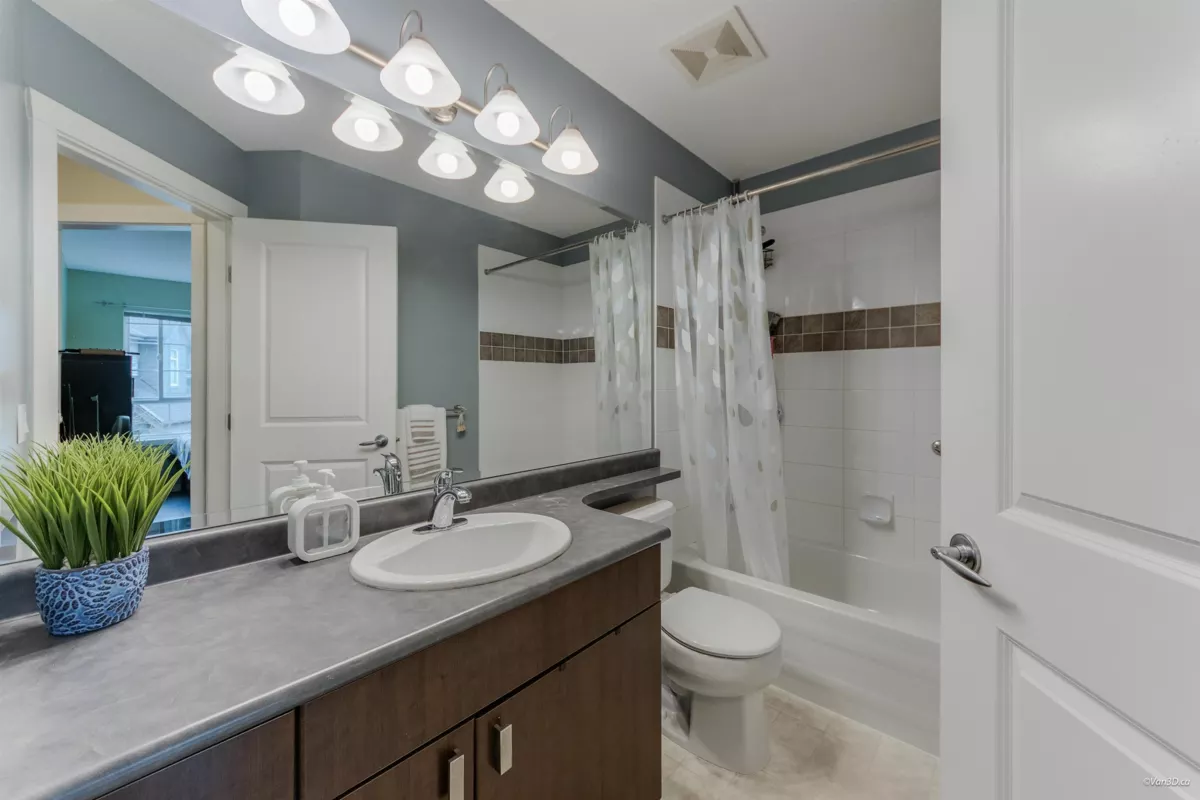 Hallway Photo of 1 2200 Panorama Drive, Port Moody, BC