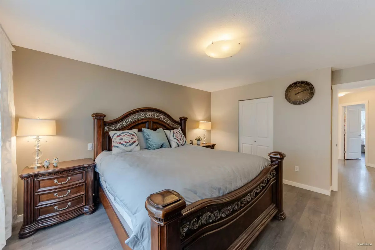 Laundry Room Photo of 1 2200 Panorama Drive, Port Moody, BC