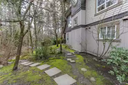 1 2200 Panorama Drive, Port Moody, BC