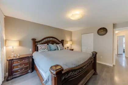 Laundry Room Photo of 1 2200 Panorama Drive, Port Moody, BC