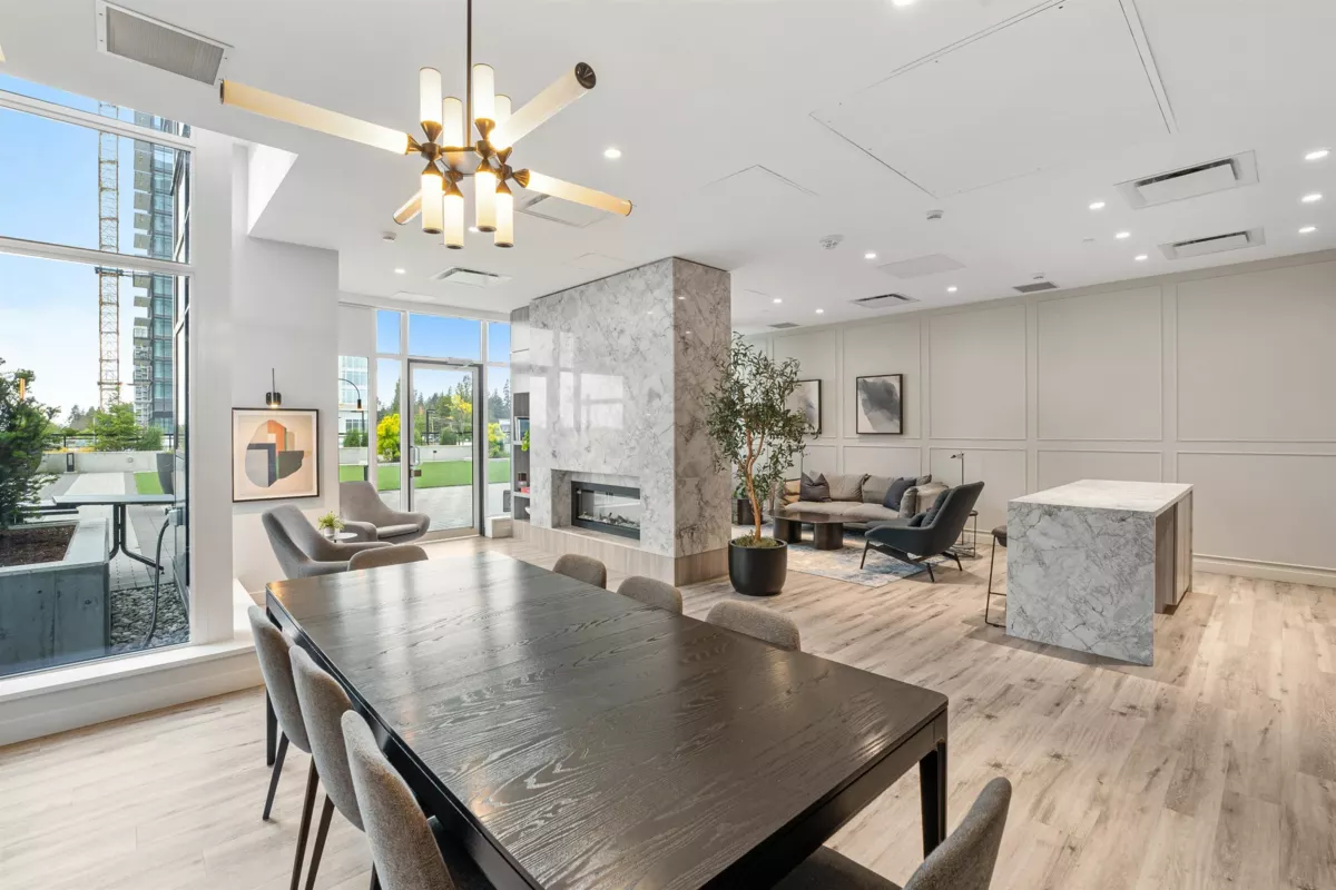 Hallway Photo of 1008 1045 Austin Avenue, Coquitlam, BC