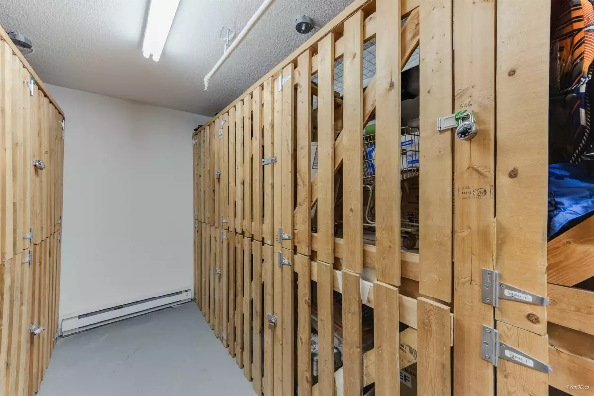 Outdoor Deck Photo of 506 6611 Cooney Road, Richmond, BC