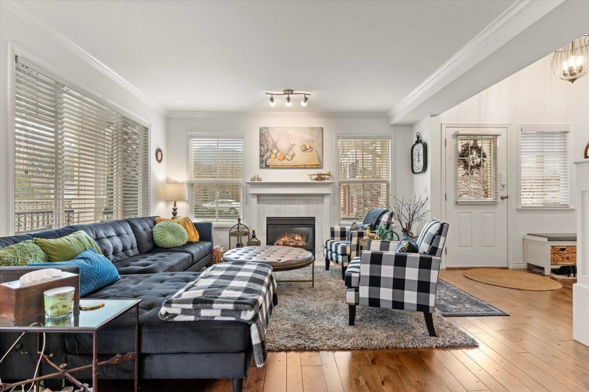 Kitchen Photo of 32 45550 Shawnigan Crescent, Chilliwack, BC