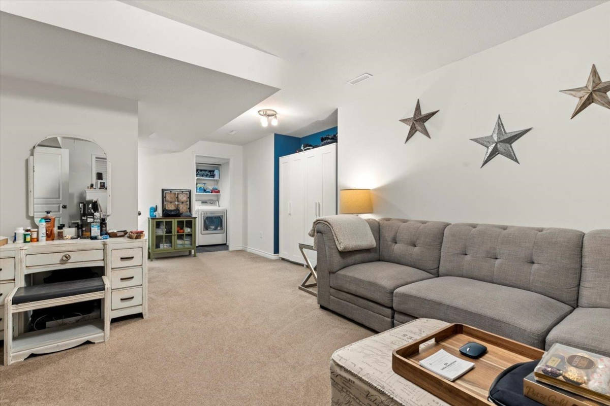 Outdoor Deck Photo of 32 45550 Shawnigan Crescent, Chilliwack, BC