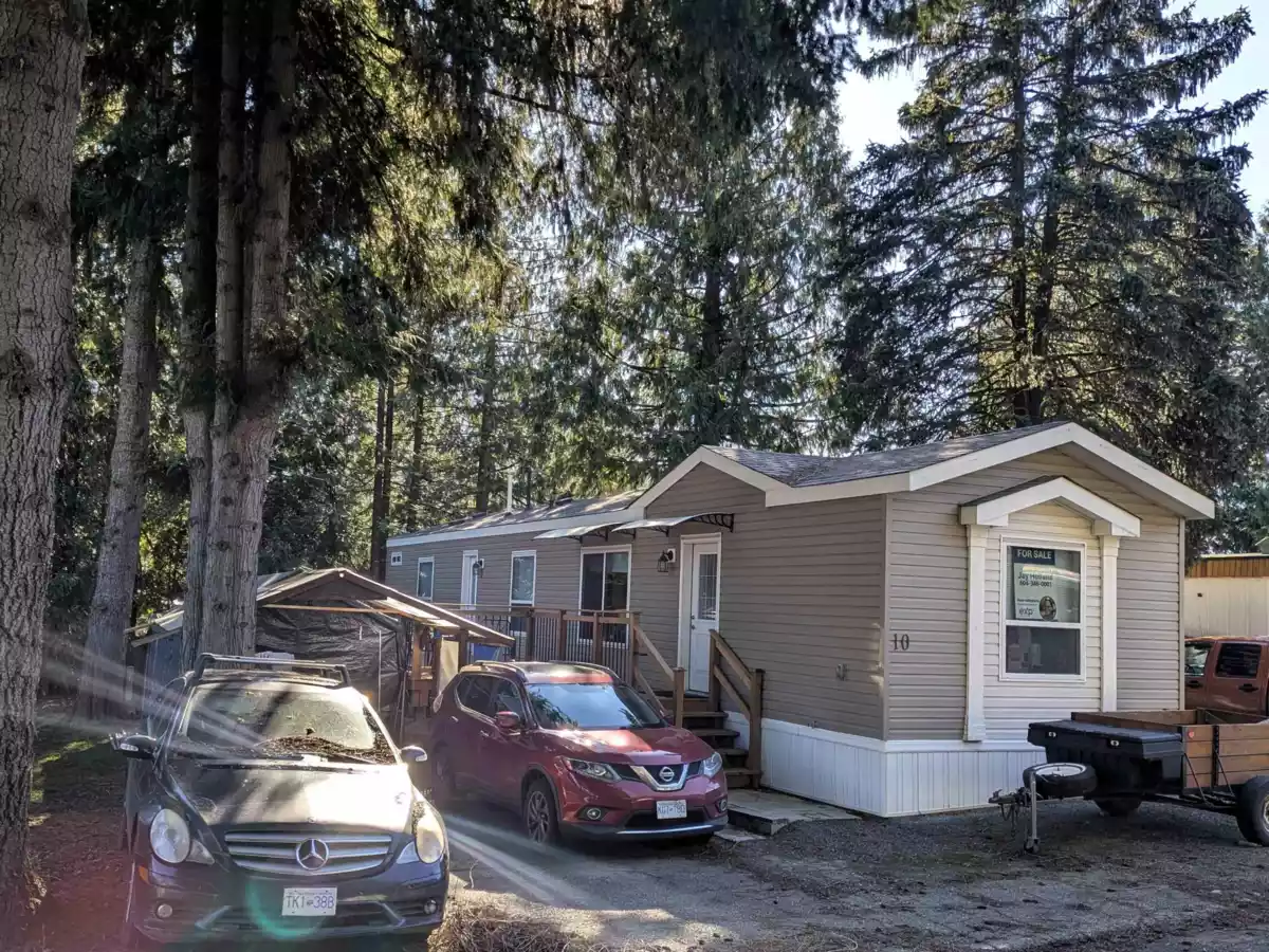 Exterior Rear Photo of 10 52604 Yale Road, Rosedale, BC