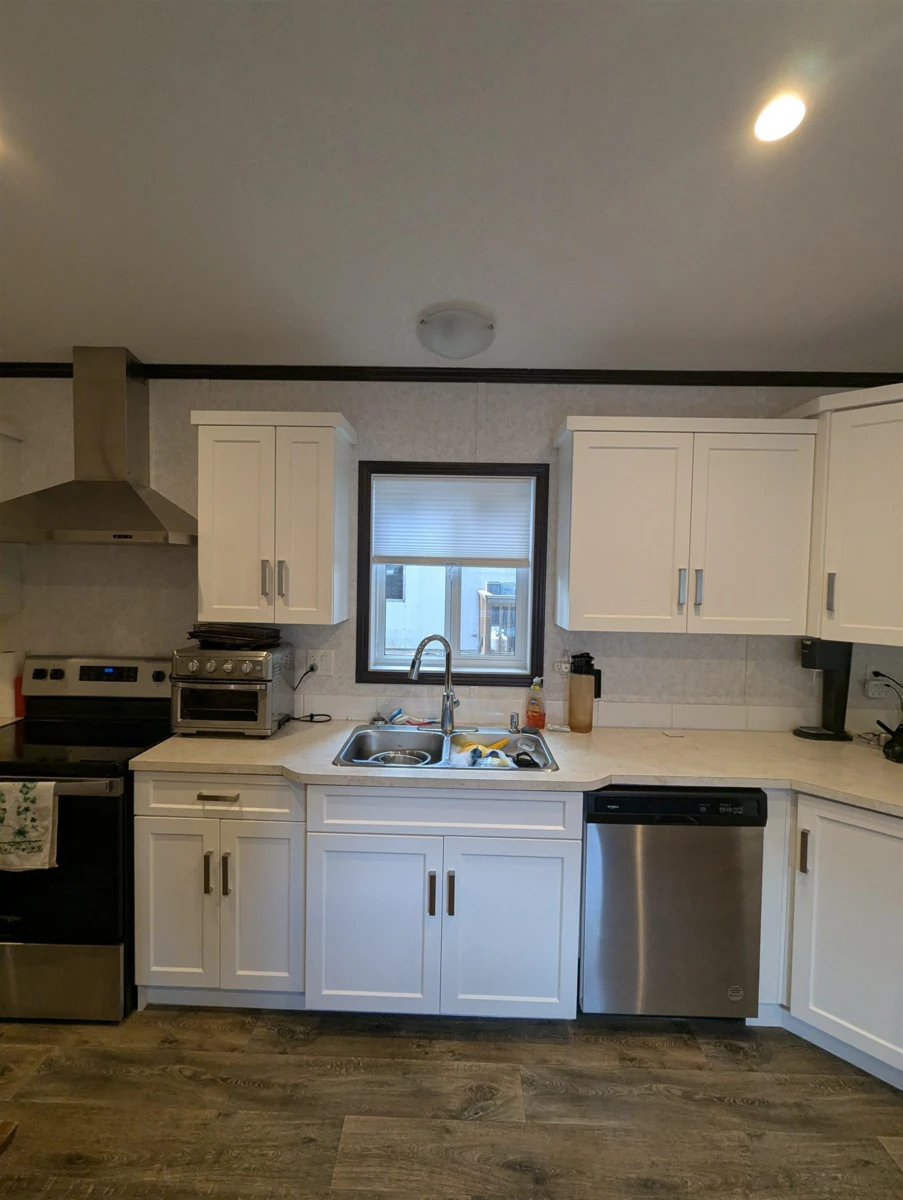 Garage Interior Photo of 10 52604 Yale Road, Rosedale, BC