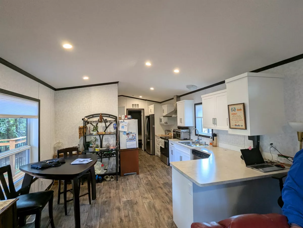 Staircase Photo of 10 52604 Yale Road, Rosedale, BC