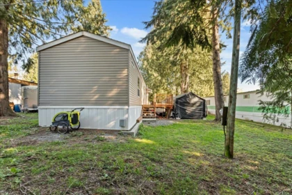 Hot Tub / Spa Photo of 10 52604 Yale Road, Rosedale, BC