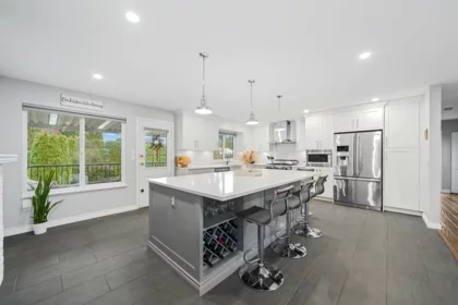 21157 Stonehouse Avenue, Maple Ridge, BC, Maple Ridge — Single Family Residence for sale