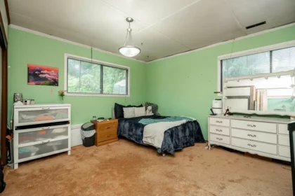 Basement Recreation Room Photo of 992 Saddle Street, Coquitlam, BC